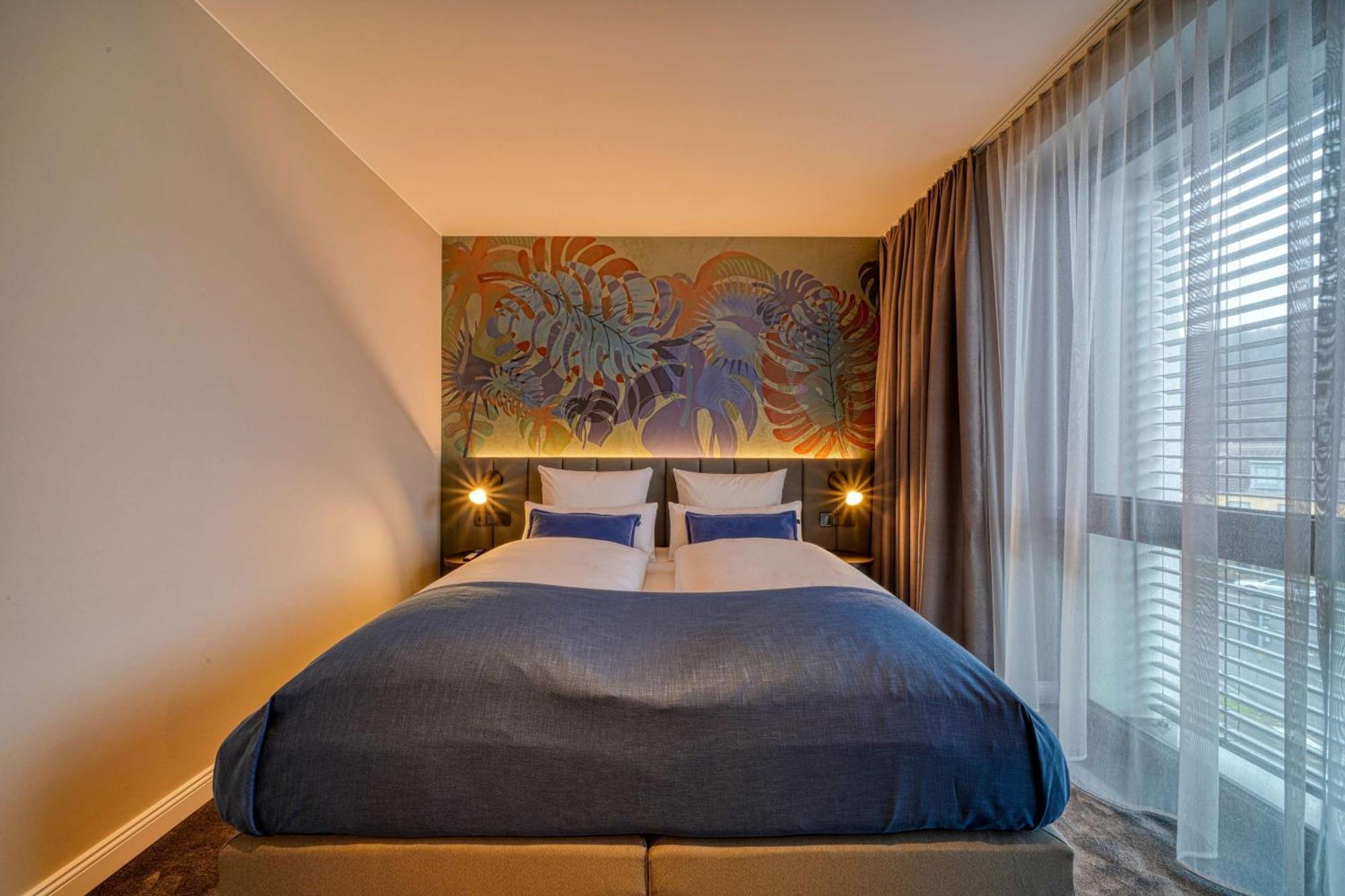 Vienna House Easy By Wyndham Bonn City Dış mekan fotoğraf